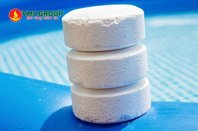Chlorine có tác dụng hiệu quả trong khử trùng nước bể bơi