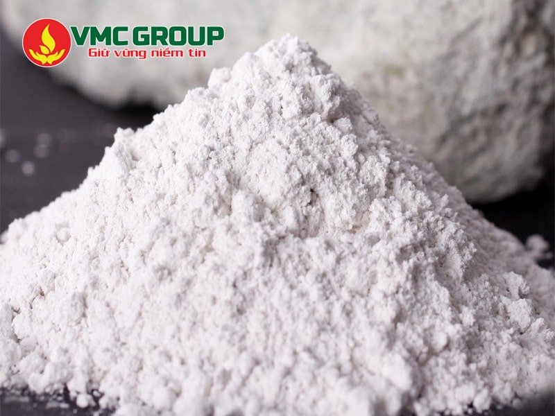 Bentonite là hóa chất gì