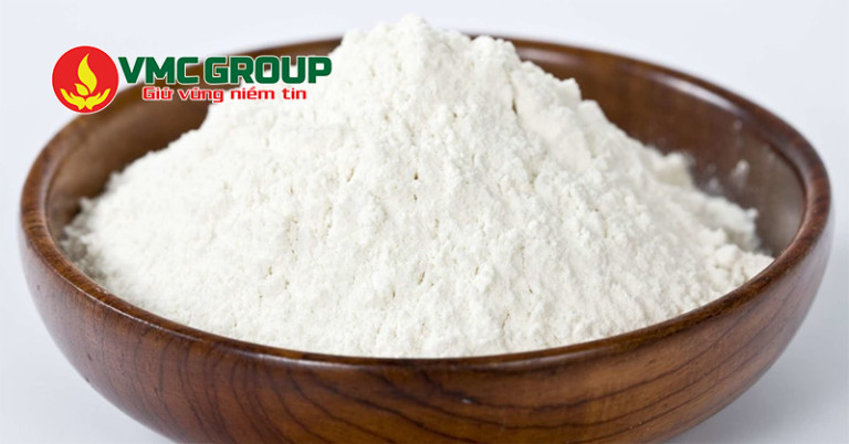 Tricalcium phosphate có dạng bột màu trắng