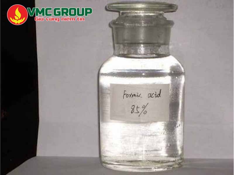 Acid Formic có dạng lỏng không màu
