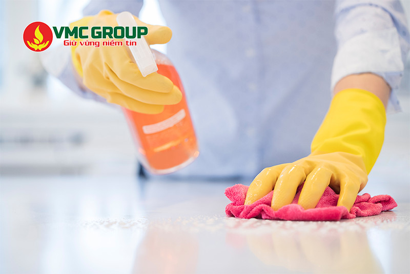 Cloramin B được dùng làm chất khử trùng bề mặt hiệu quả