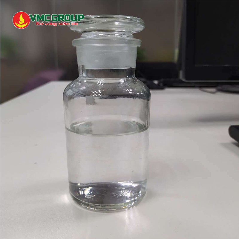 Ethylene Glycol Monobutyl Ether có dạng lỏng không màu
