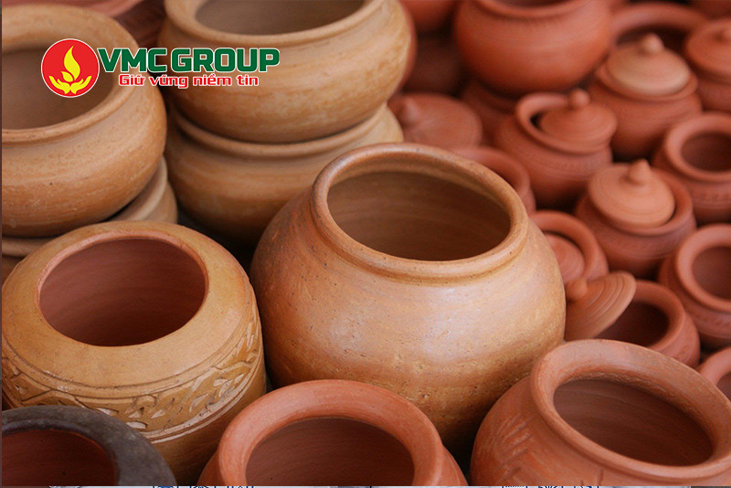 SHMP được dùng trong sản xuất gốm sứ