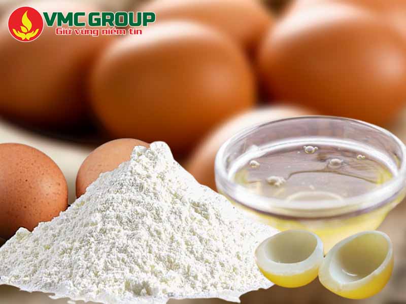 Bột lòng trắng trứng có dạng bột màu trắng ngà